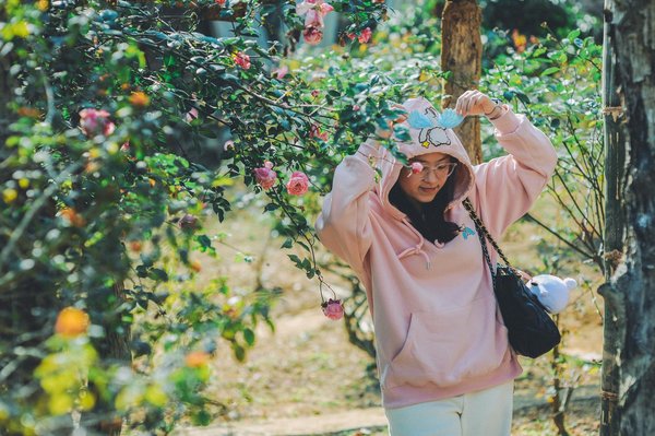 Défis Psychologiques et Conformité Sociale : Une Exploration des Impacts et des Répercussions